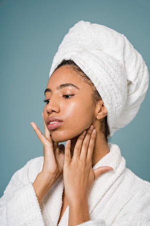 3 Reasons Why You Should Start Oil Cleansing