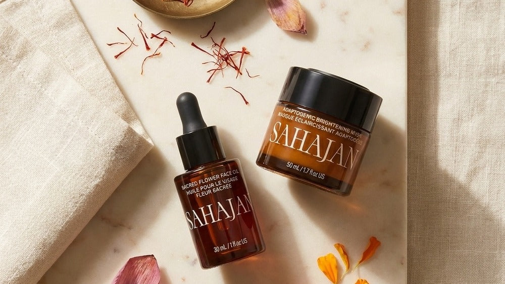Sacred Flower Face Oil golden texture
